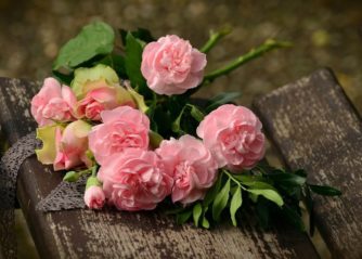 blå blommor